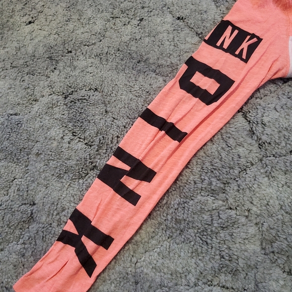 Vs pink top - Picture 3 of 3